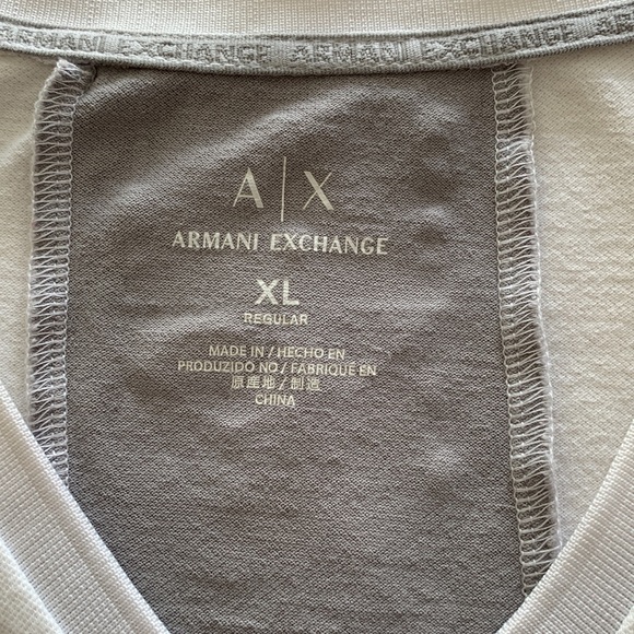 A/X Armani Exchange Men’s V neck short sleeve tee-shirt XL - Picture 3 of 8